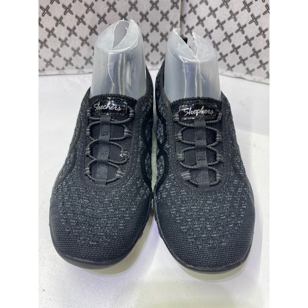 Skechers Womens Relaxed Fit Empire Game On Black Slip On Sneakers 23028 Size 7.5